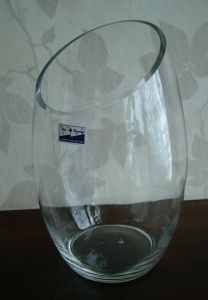 Egg-shaped vase (25 cm)